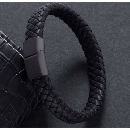 Men’s Braided Leather-Style Bracelet with Magnetic Clasp – Modern & Durable